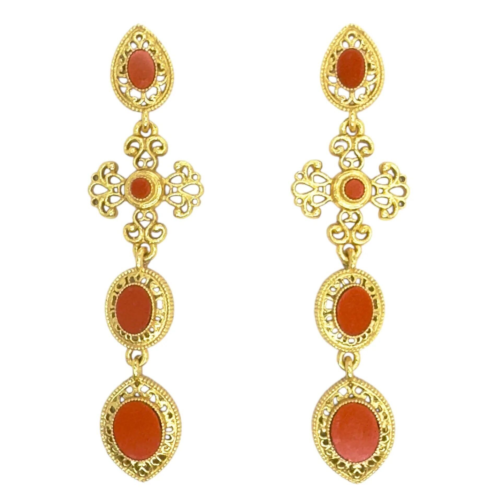 Rote andalusische Feuerkreuz-Ohrringe