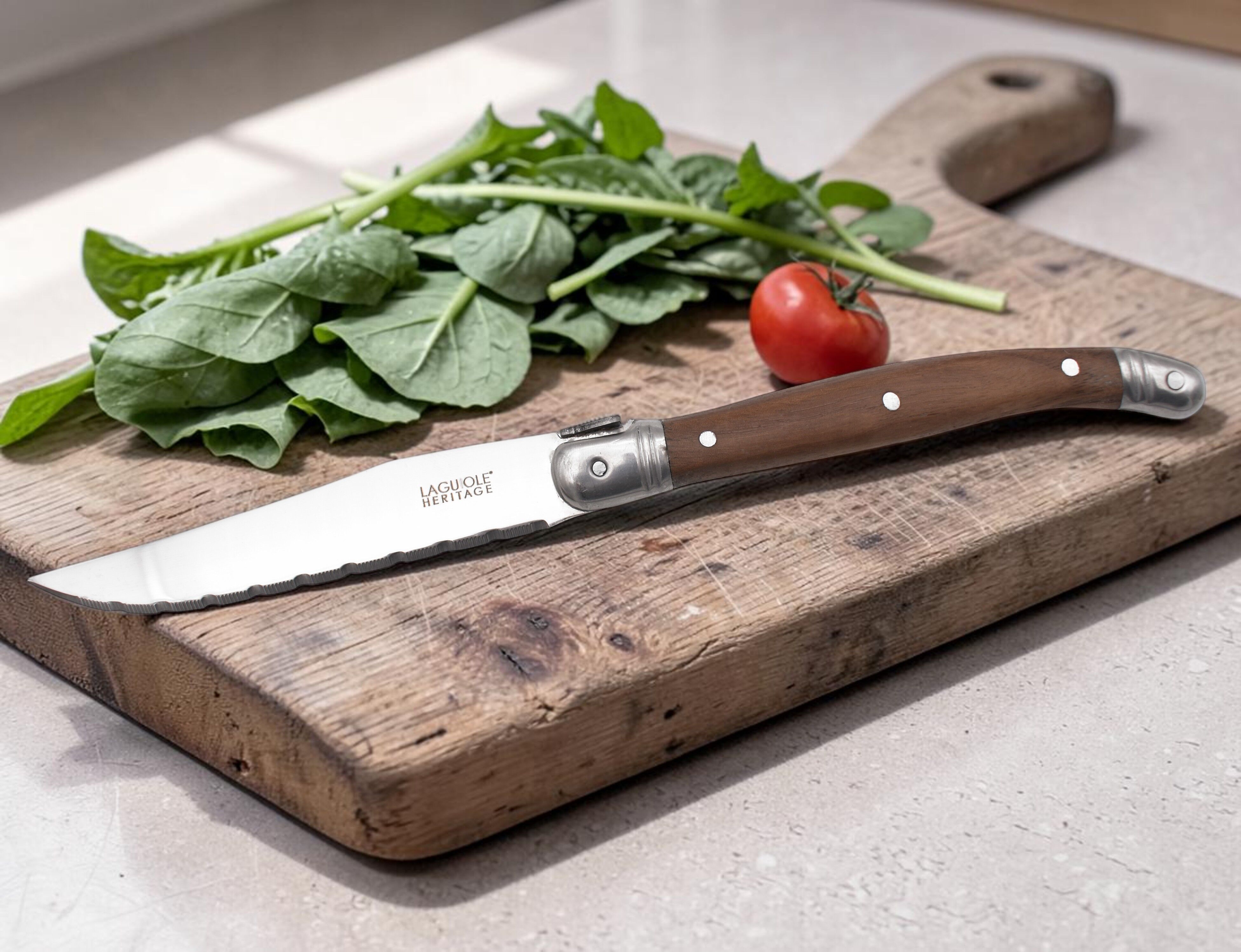 Laguiole Heritage Set of 6 Steak Knives Walnut Wood
