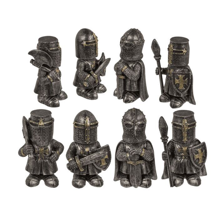 Knight, 4 assorted, 6 x 3.5 x 2.8 cm,
