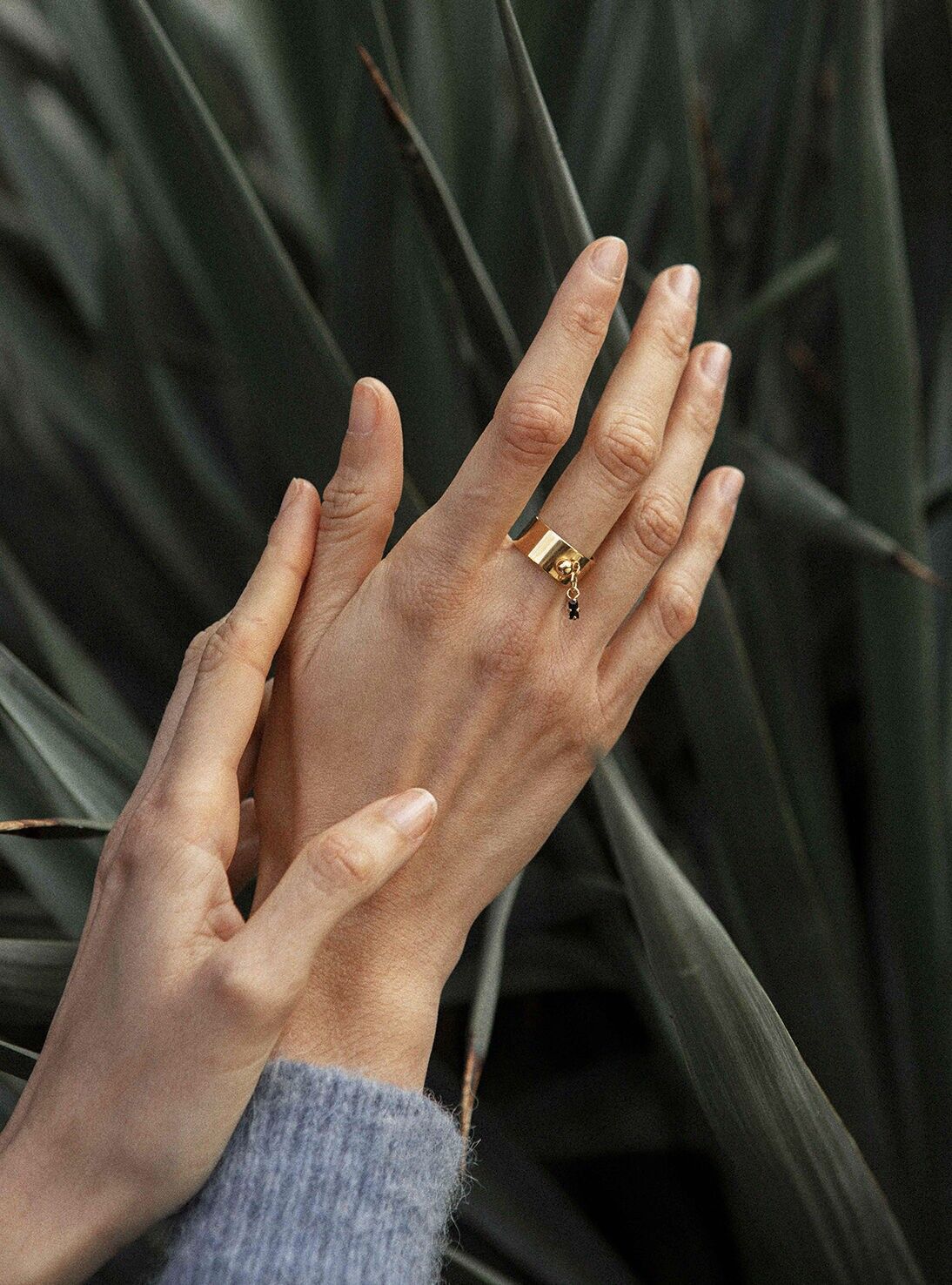Maxi Charms Ring