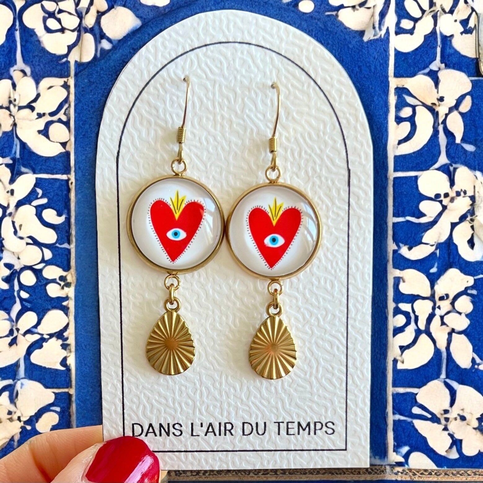 Boucles d'Oreilles Cœurs Rouges Mexicains finition dorée