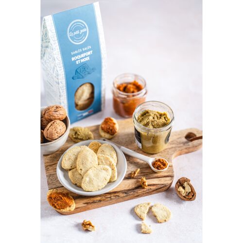 Biscuits apéritifs - Sablés salés - Roquefort et noix