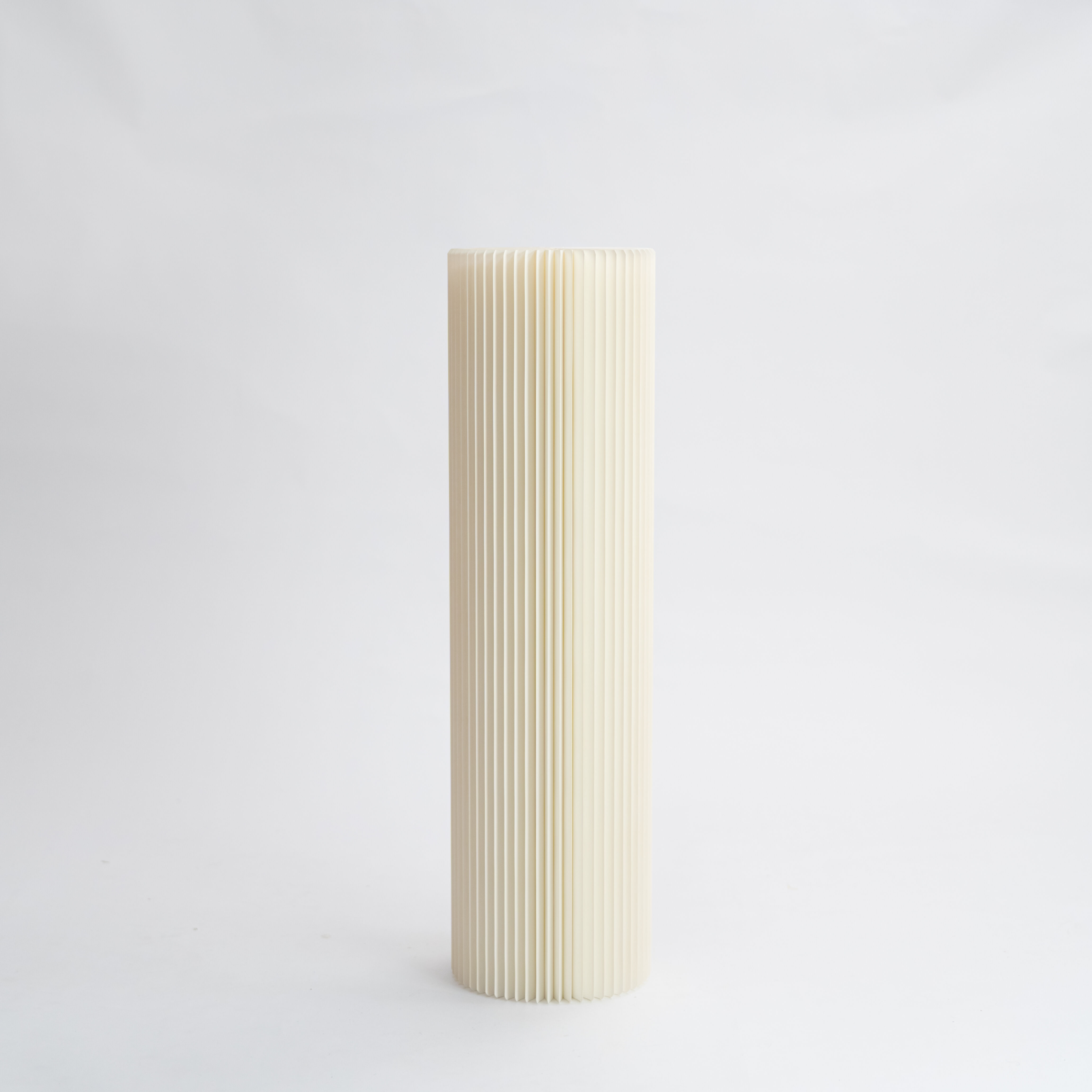 Pillar Display Table - White - 30cm ⌀ x 110cm H