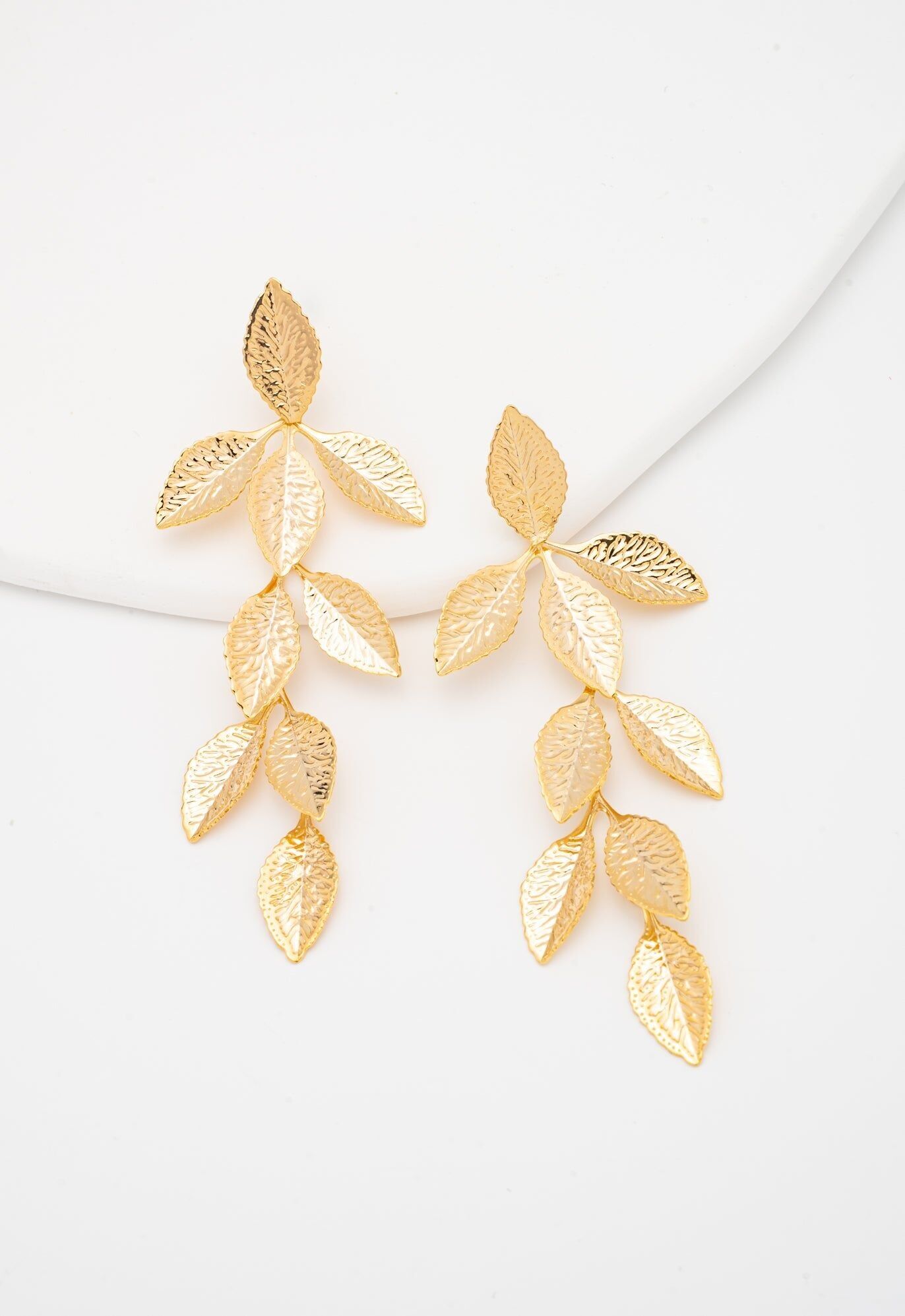 Orecchini a cascata dorati