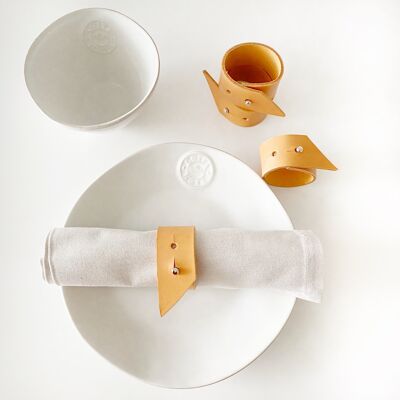 4-PACK OF CAMEL LEATHER NAPKINS