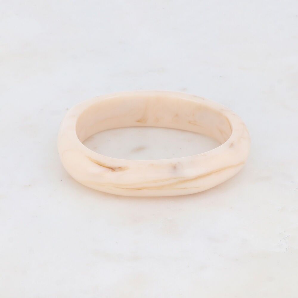 Jonc fermé en résine colorée