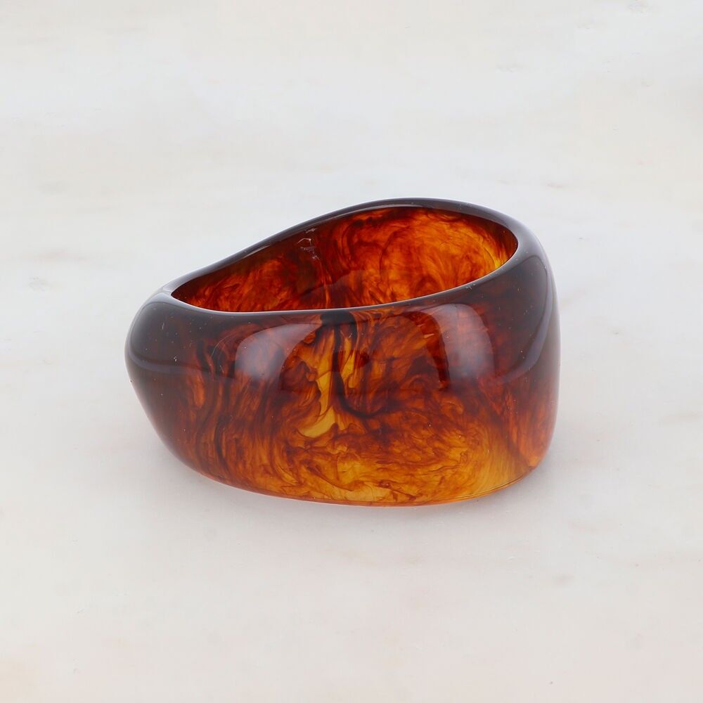 Manchette fermée en résine colorée