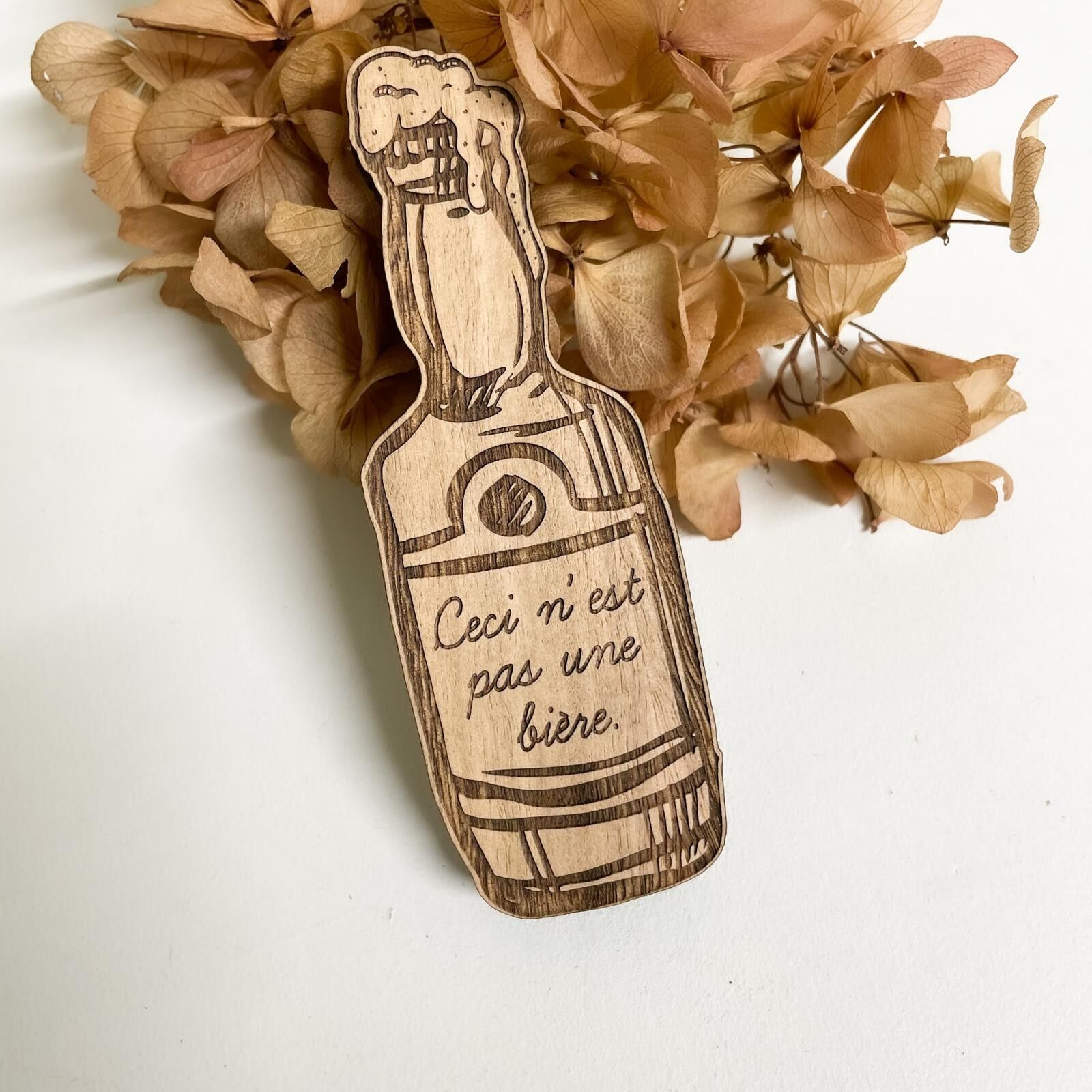 Abridor de botellas de cerveza de madera