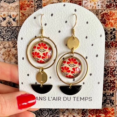 Boucles d'oreilles asymétriques motif rouge et blanc style japon finition dorée ou argentée