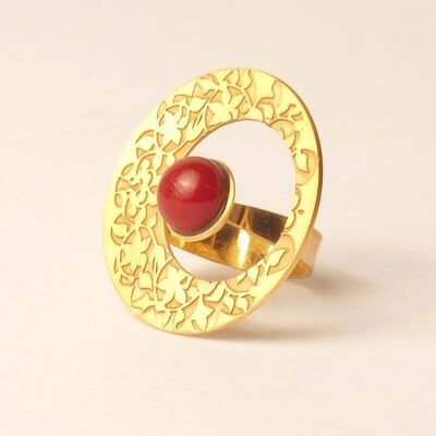 Anello in oro con pietra rossa ispirato al Palazzo dell'Alhambra