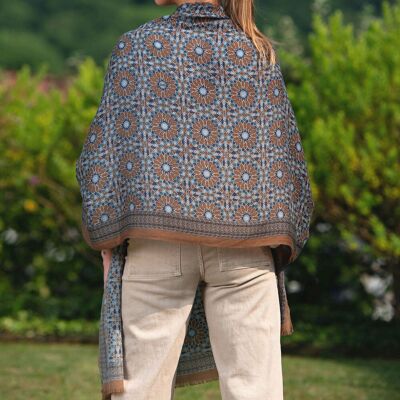 Laine et soie marron et écharpe avec mosaïque andalouse