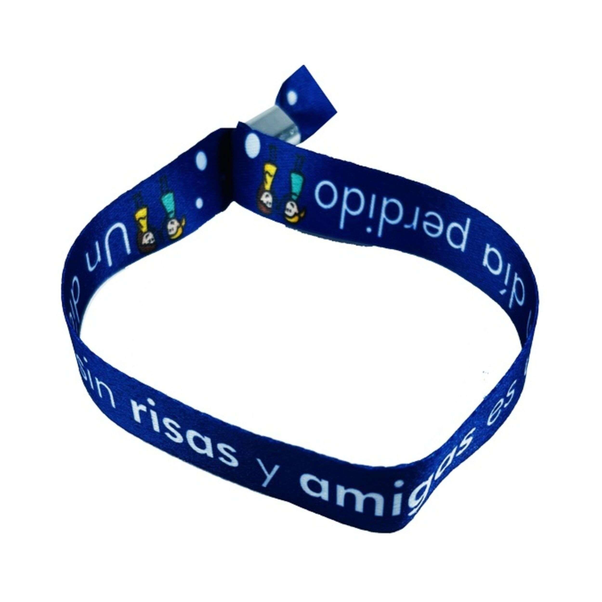 Armband - Ein Tag ohne Lachen und Freunde ist ein verlorener Tag - P443