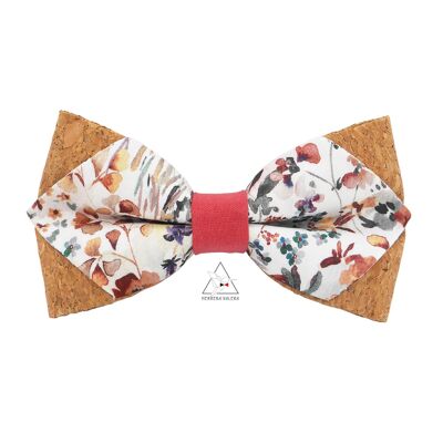 Papillon a punta in sughero e Liberty Felda con anello in sandalo di Herrera Valera