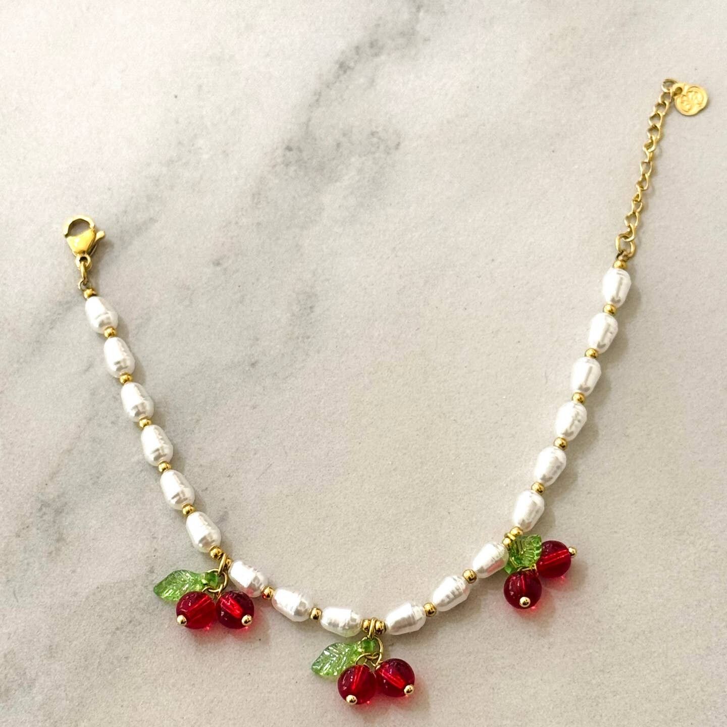 Summer Bracelet w Cherries