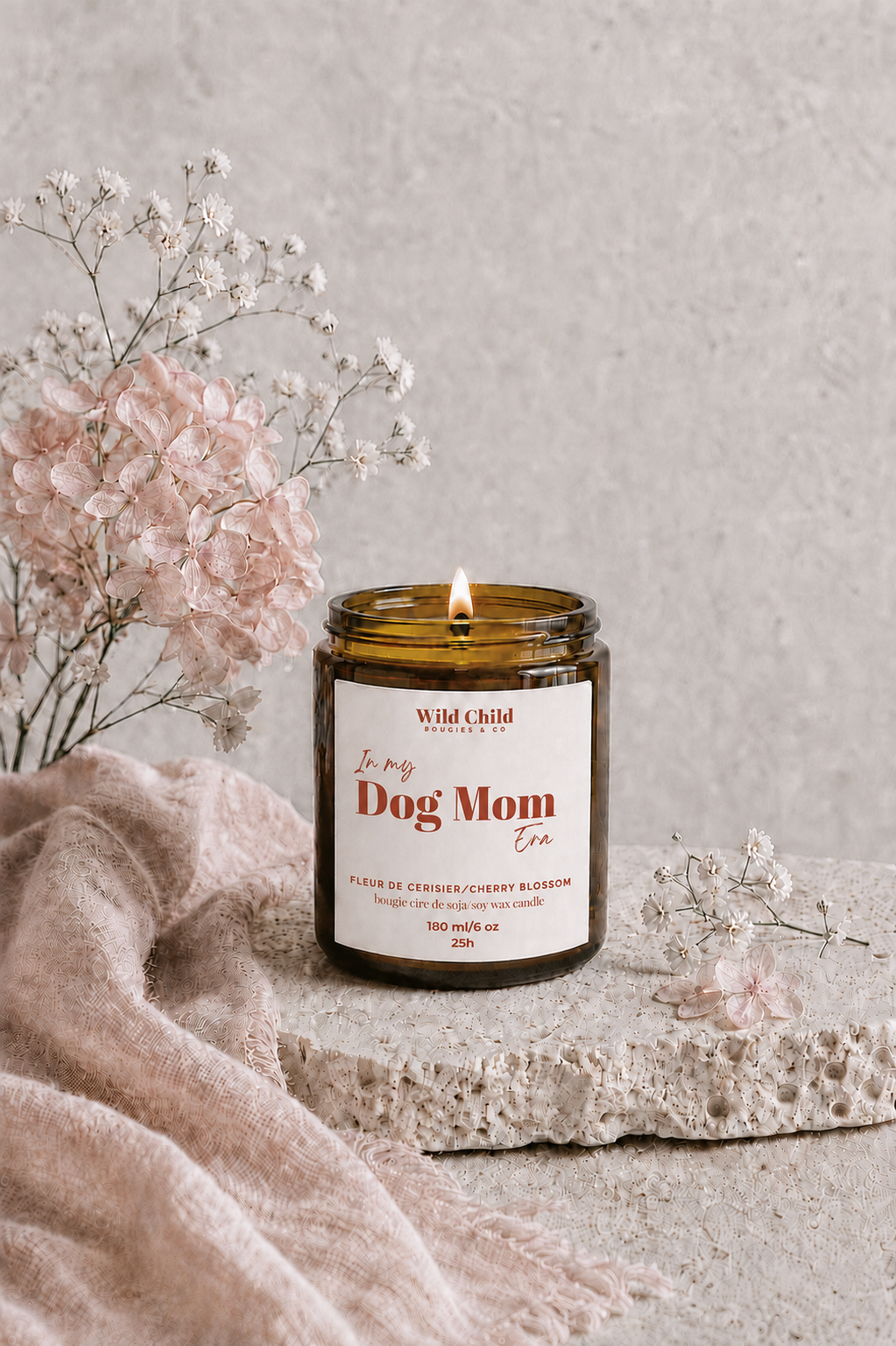 "Dog mom era" Soy wax candle and fragrance of your choice 25h