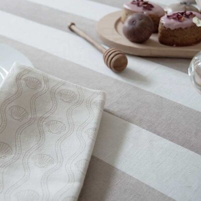 Serviettes en lin festonnées moka : lot de 4