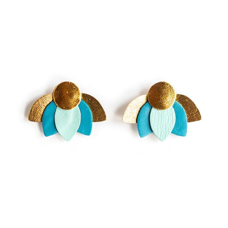 Boucles d'oreilles puces Grandes Fleurs de Lotus - aiguemarine, bleu canard, doré