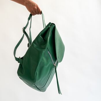 ELLE le sac à dos en cuir vert 2