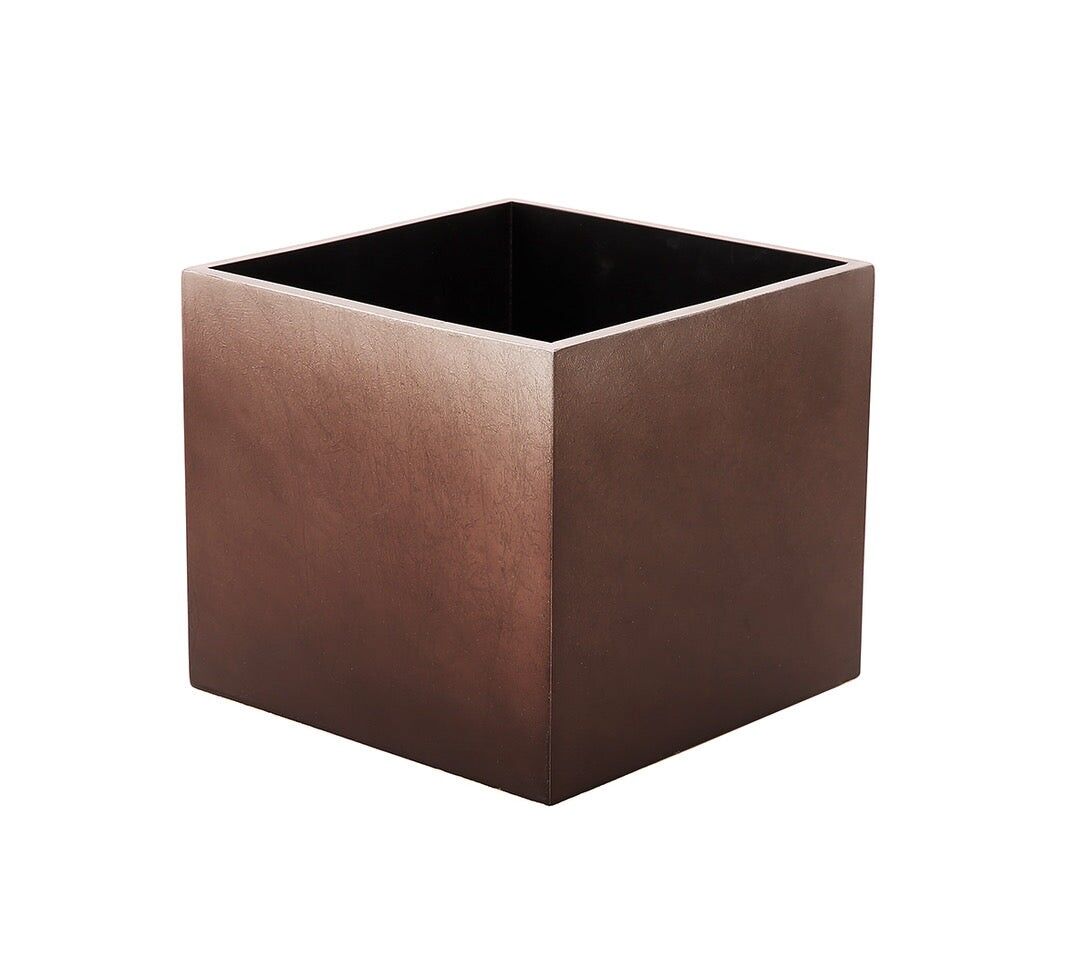 square lacquered flowerpot
