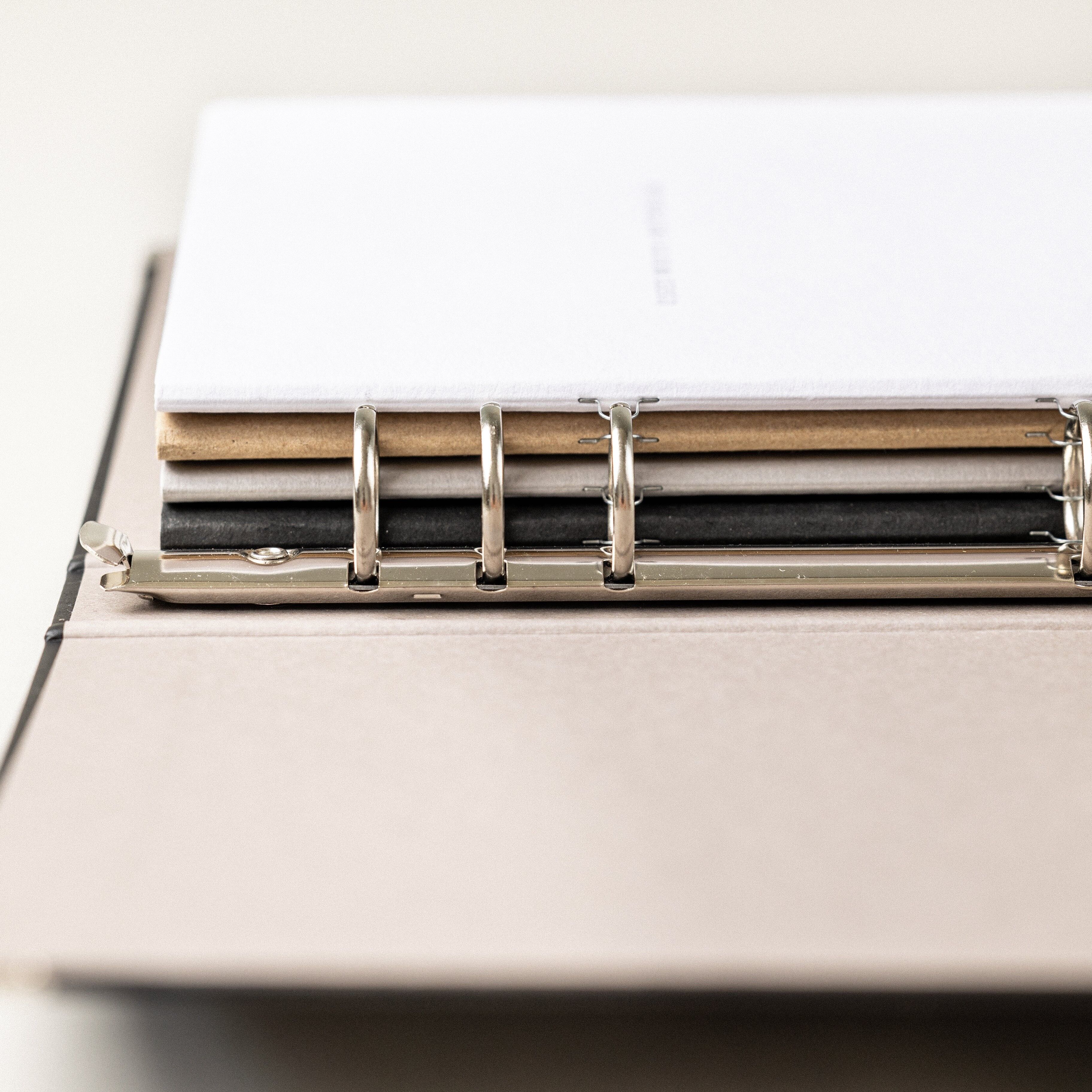 Pack A5 File Cabinet + 4 A5 Omega Staple Notebooks