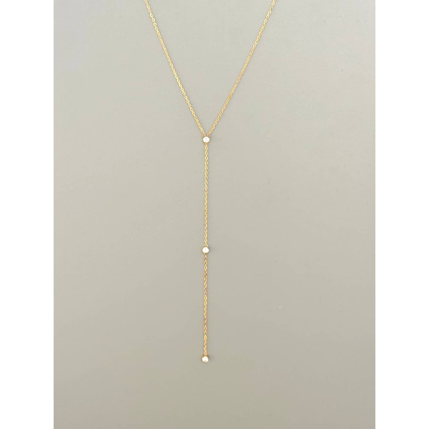 Minimalistische dünne Halskette mit Zirkoniasteinen