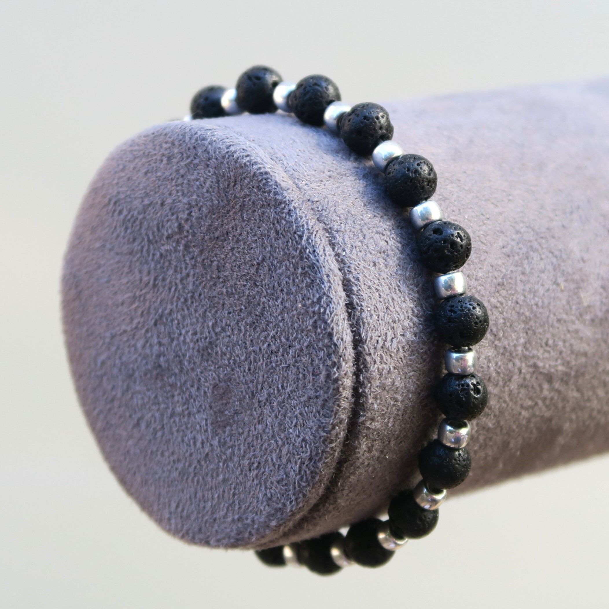 Bracciale in pietra fine - Pietra lavica