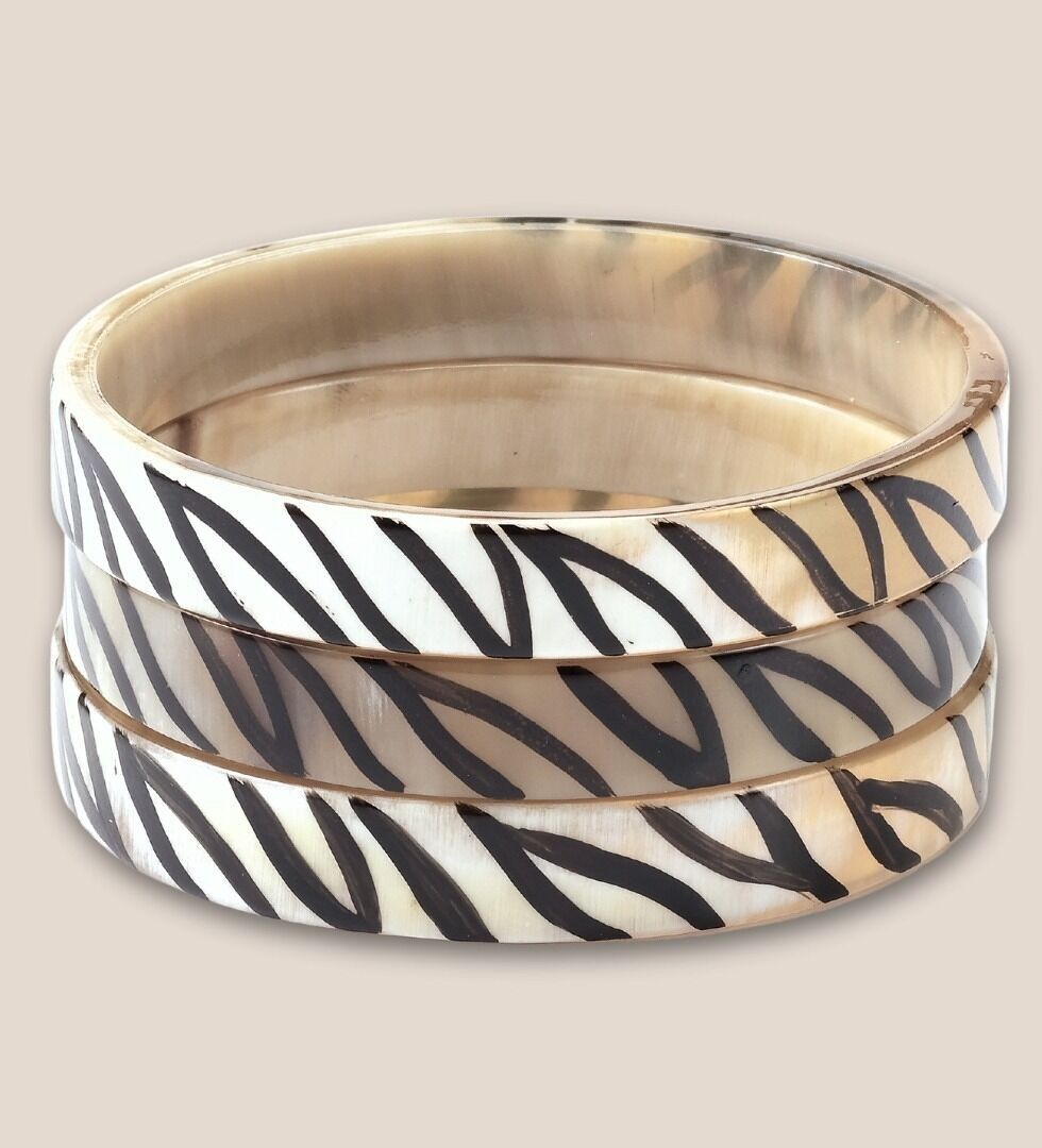 10mm horn bracelet black zebra 04