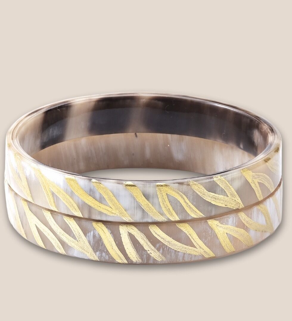 Horn bracelet 10mm zebra gold 01