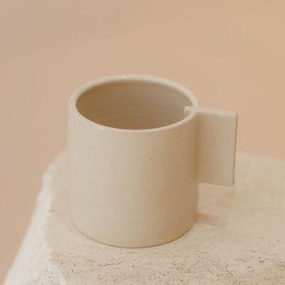 Tasse Inner à thé café beige anse minimaliste design ceramique