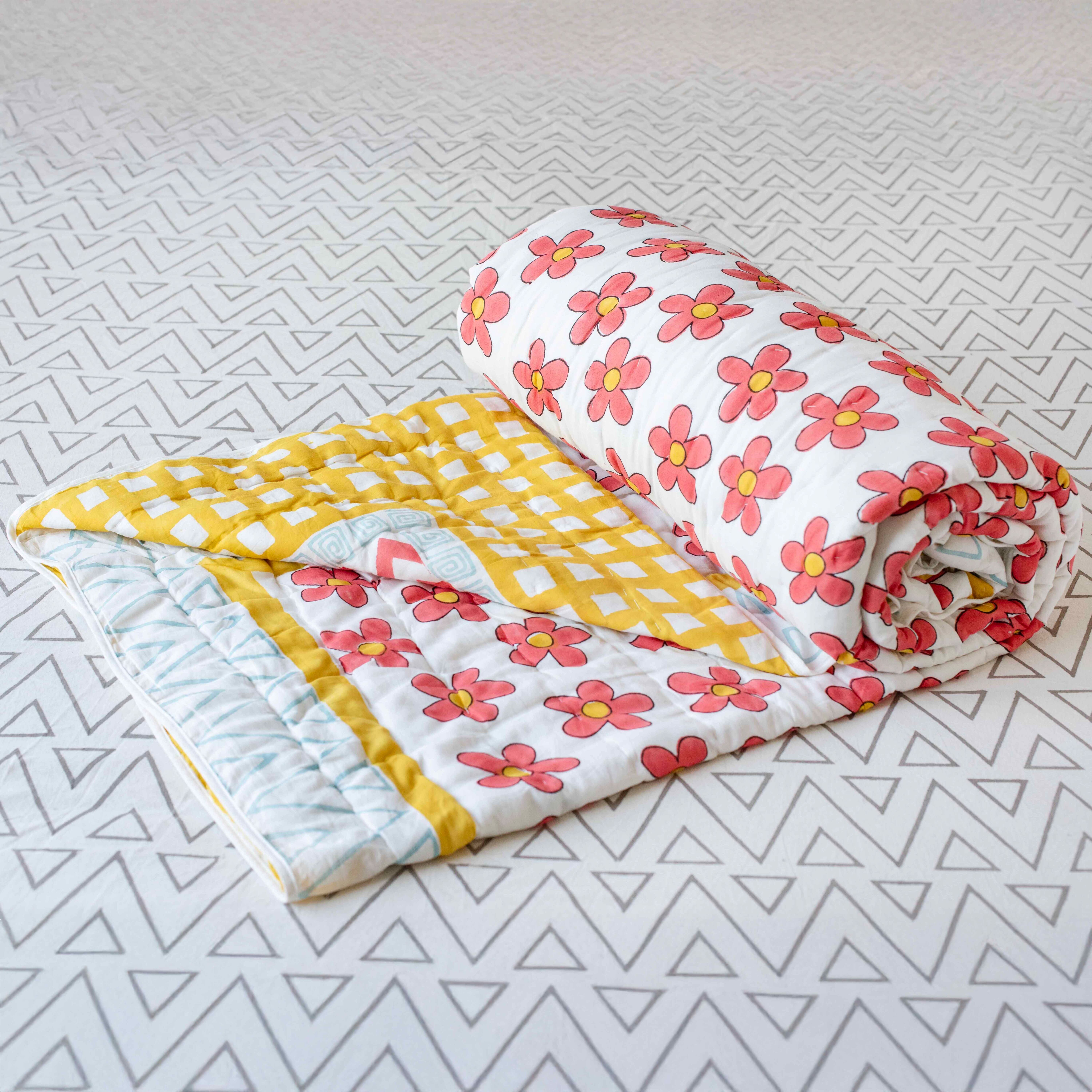 Cotton blanket - Flower Power (274x274cm)