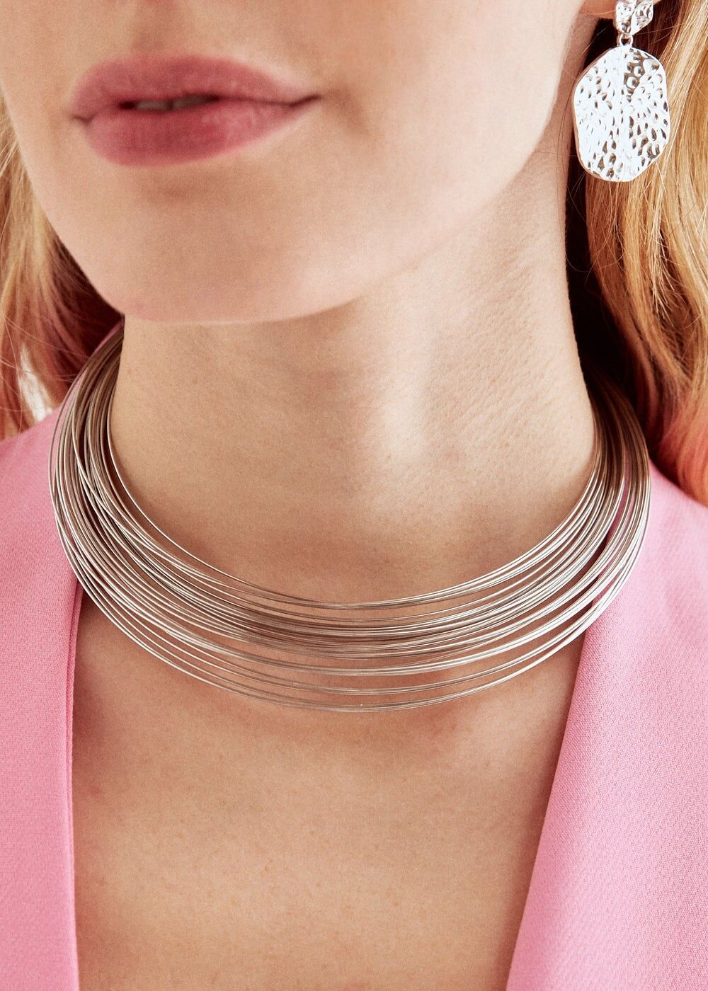 FLECK. HALSKETTE AUS STAHL IN SILBER