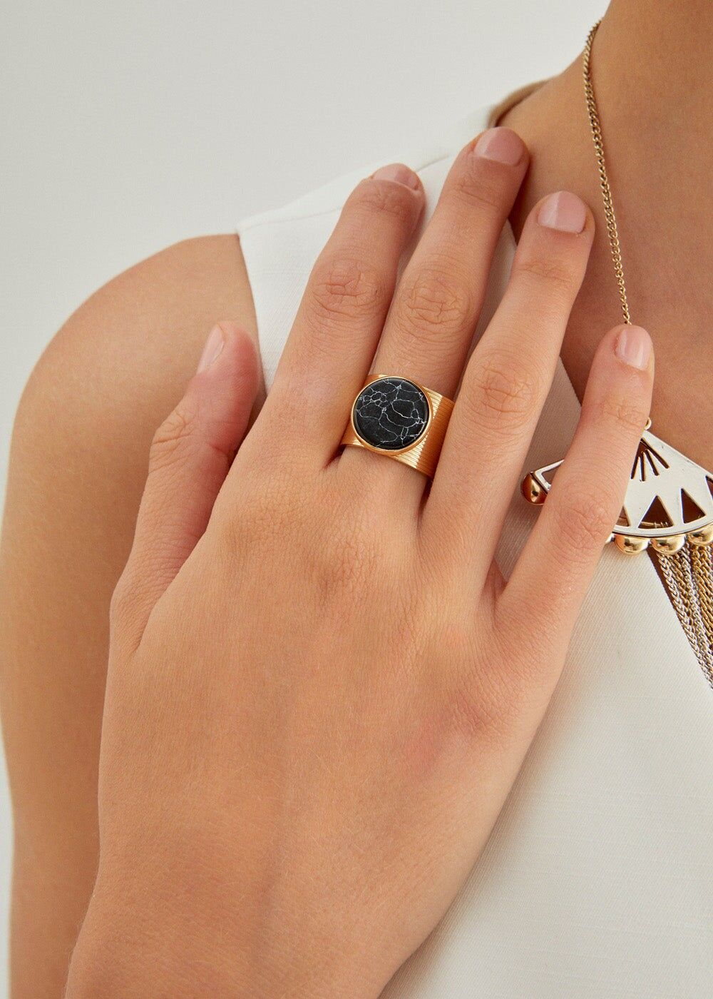14-karätige Vergoldung. s.STAHL-MARMOR-RING + FARBEN