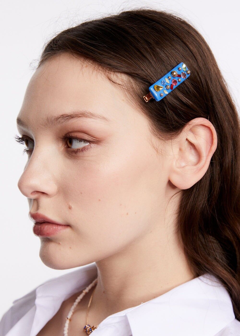 BLAUE HAARSTÄBE AUS HARZ MIT STEINEN