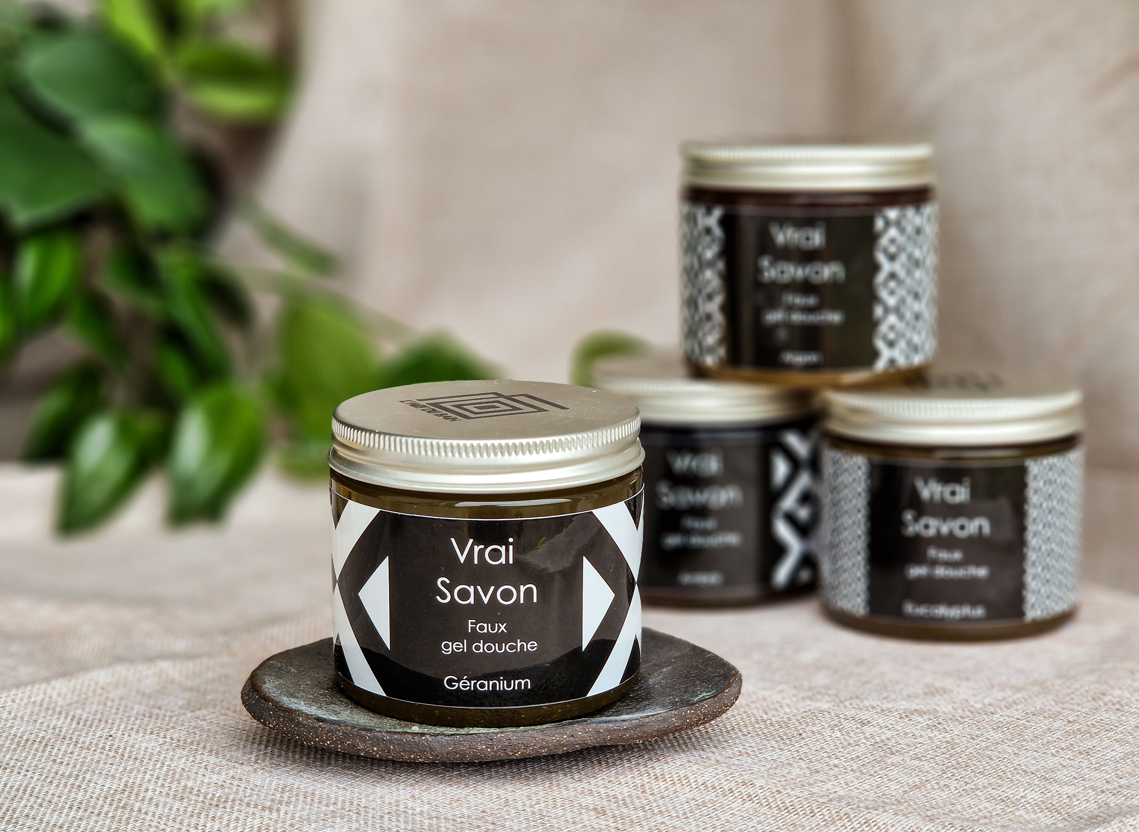 Vero sapone, finto gel doccia al geranio rosa