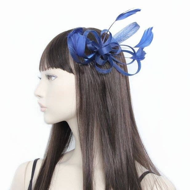 Stile Maisy.Fascinator ad anello blu navy con pettine laterale