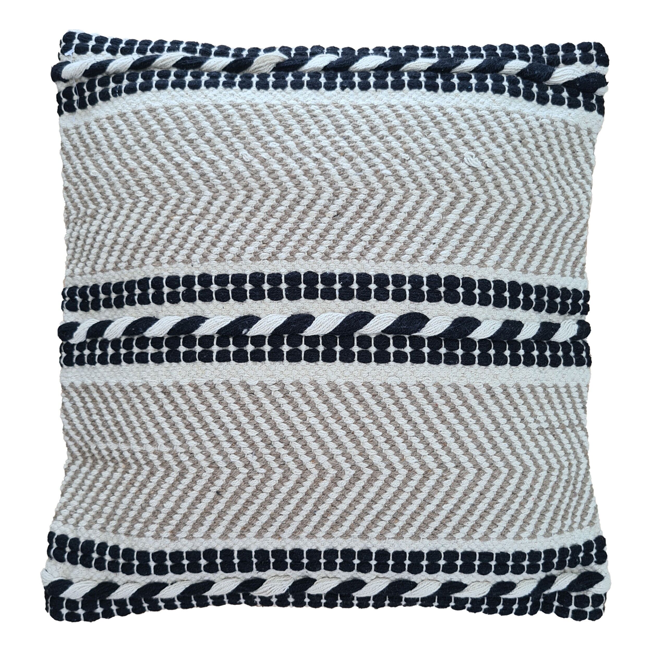 SUMMER DECORATION 45*45 HCOU0009