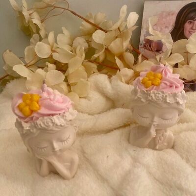 Set di 2 mini candele a forma di bambola