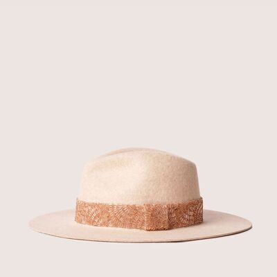 SOMBRERO VICTOR DE FIELTRO BLANCO CON CUENTAS DE COBRE