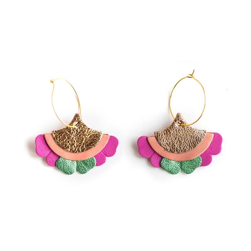 Boucles d'oreilles créoles Eventail & Pétales cuir doré, rose vif, fuchsia