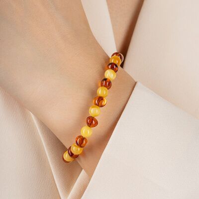 Bracciale in ambra barocca color cognac e latte
