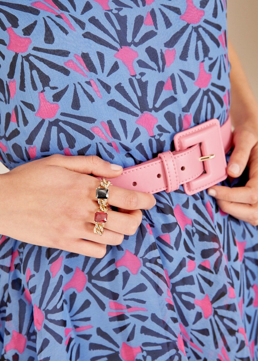 ZEFI CHAIN RING ZIRCON FUCHSIA 14KT GOLD PLATED