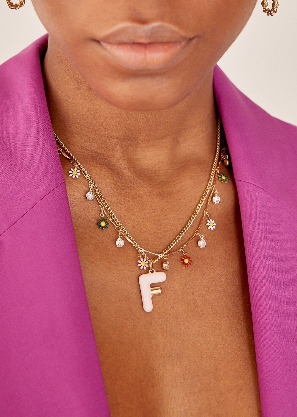 ANHÄNGER BUCHSTABE F ROSA EMAILLE 14KT VERGOLDET