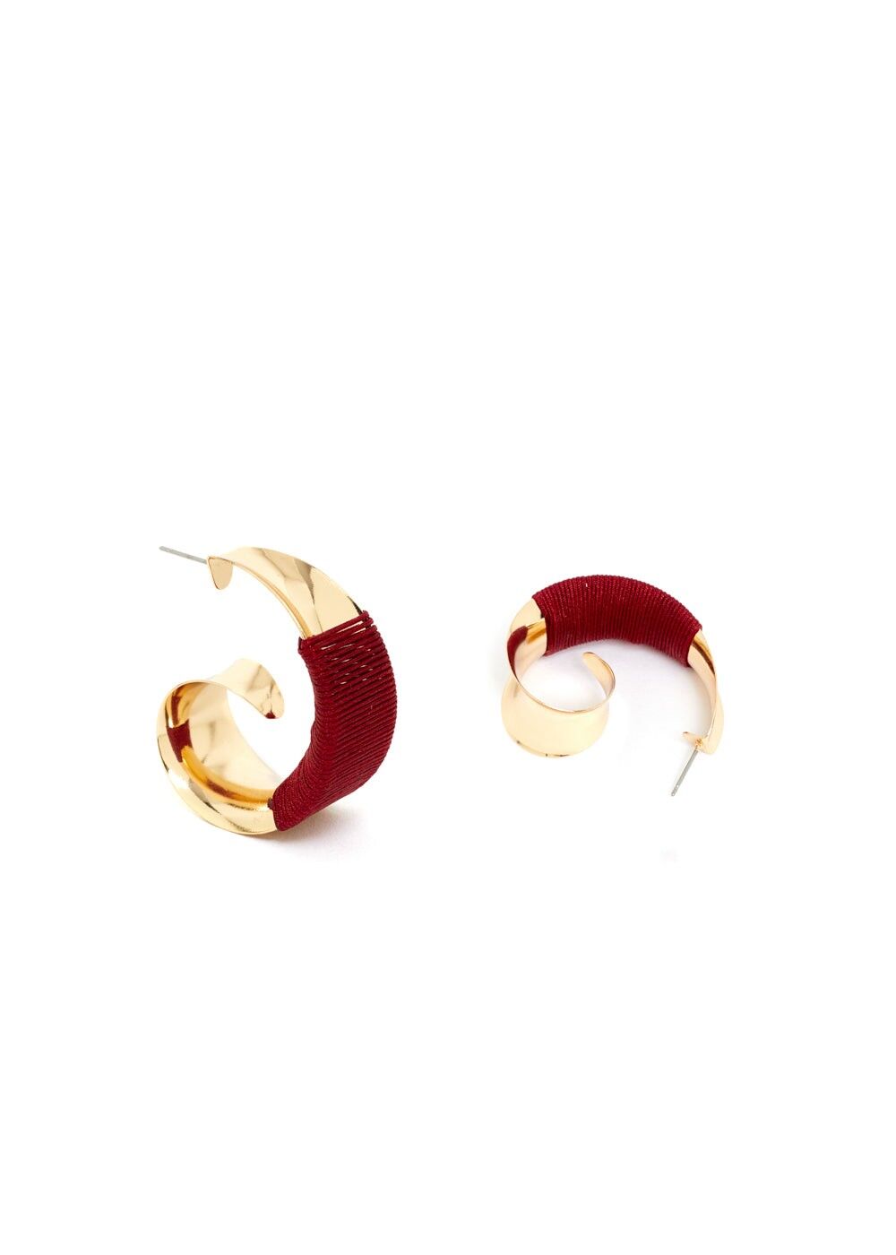 TEA EARRINGS WITH BURGUNDY RIBBON