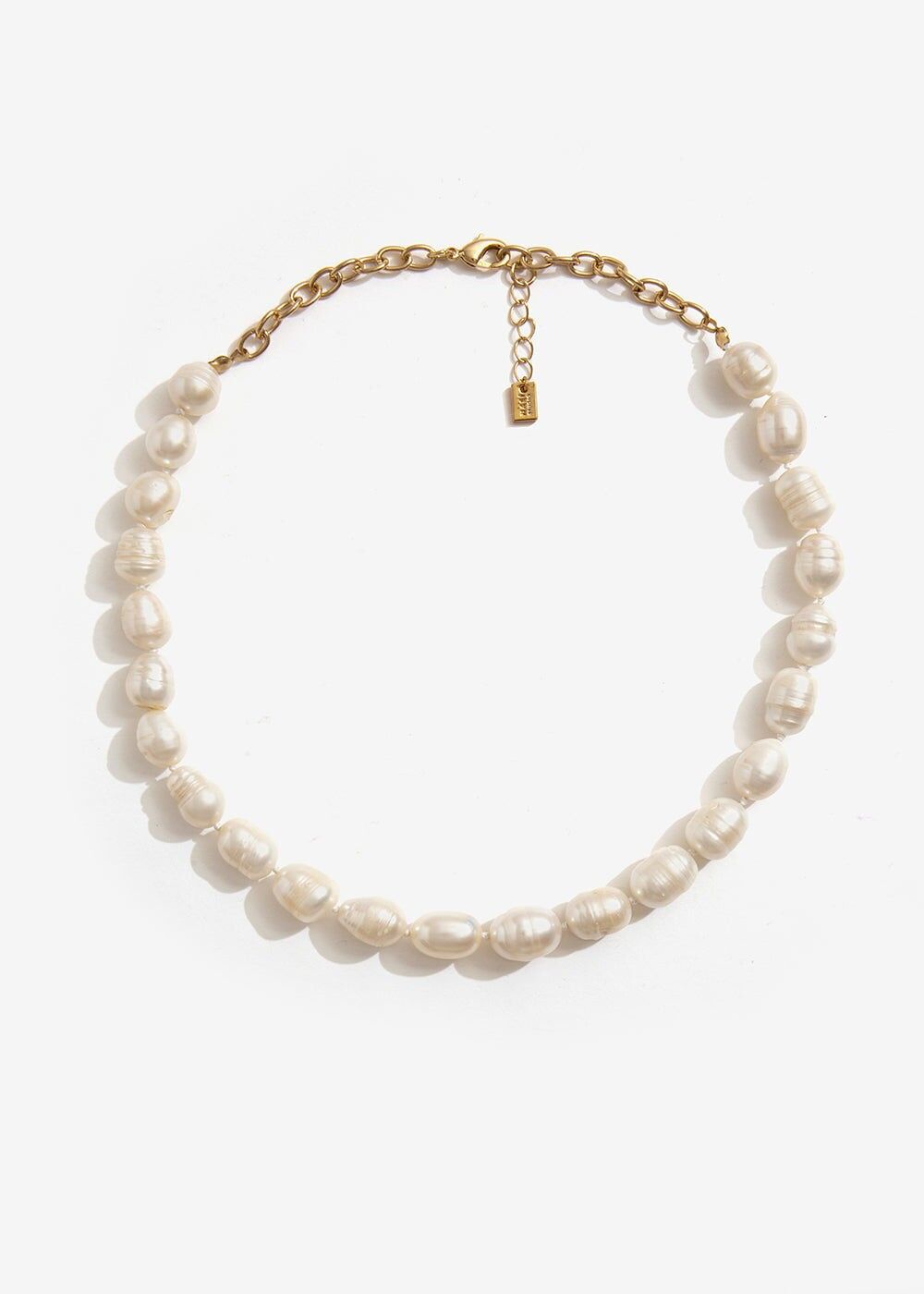GOLD SHORT NECKLACE WITH NATURAL PEARLS