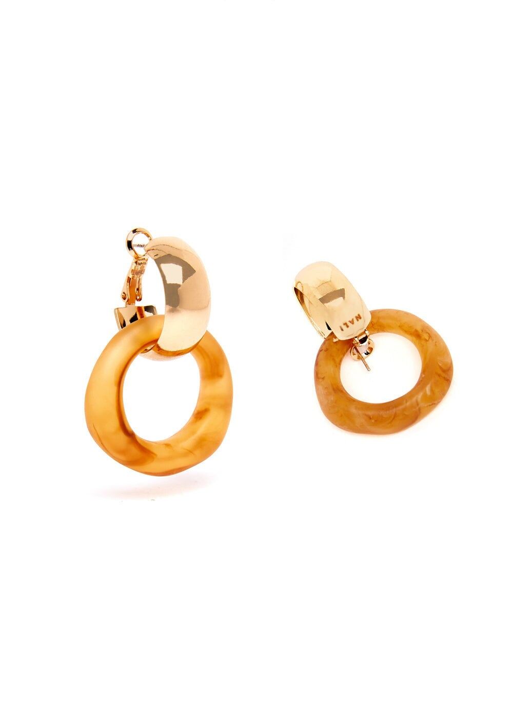 BOUCLES D'OREILLES CRÉOLES TANIA MARRON AVEC PENDENTIF EN RÉSINE