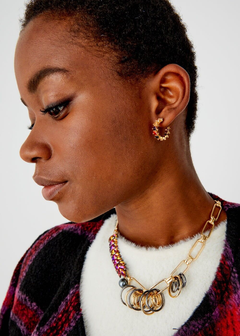 PETITES BOUCLES D'OREILLES CRÉOLES AVEC ZIRCON PLAQUÉ OR 18K