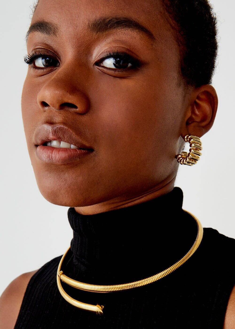 BOUCLES D'OREILLES CERCLE OUVERT SONIA PLAQUÉ OR 14K