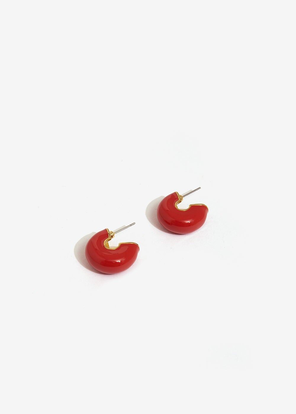 PETITES BOUCLES D'OREILLES CRÉOLES EN CORAIL