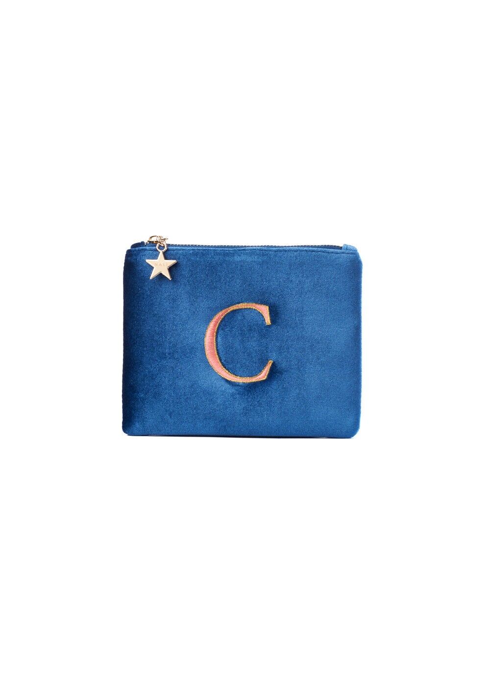 KLEINE SAMTCLUTCH BUCHSTABE C