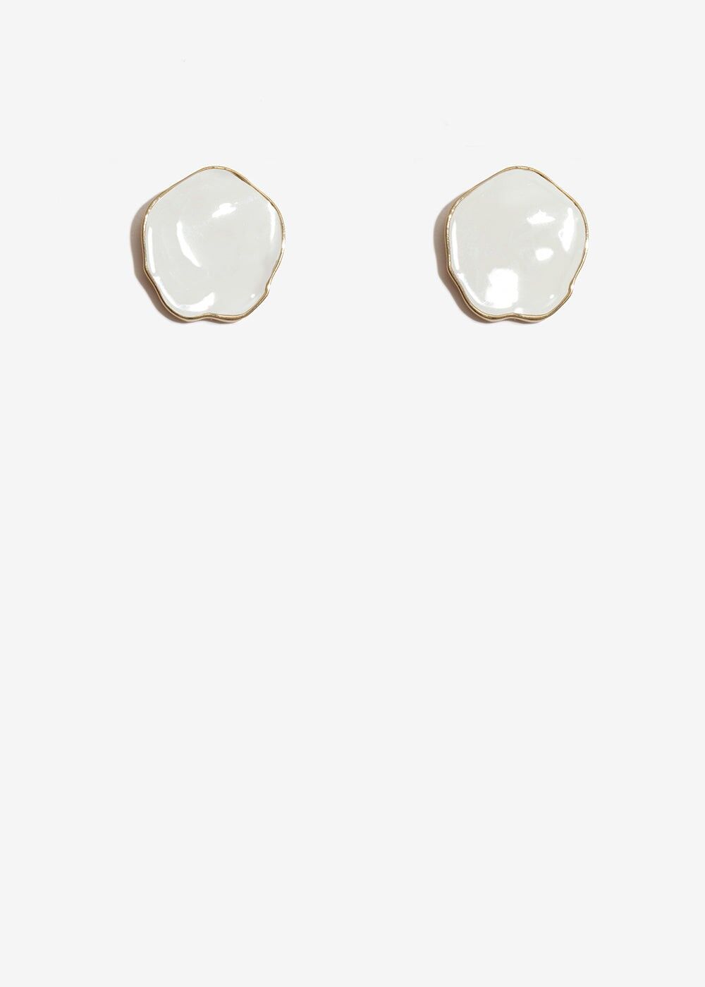 IVORY ENAMEL STUD EARRINGS WITH HEXAGONAL SHAPE
